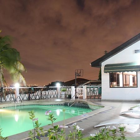 Hill View Hotel Mccarthy Hills Botianaw Екстериор снимка